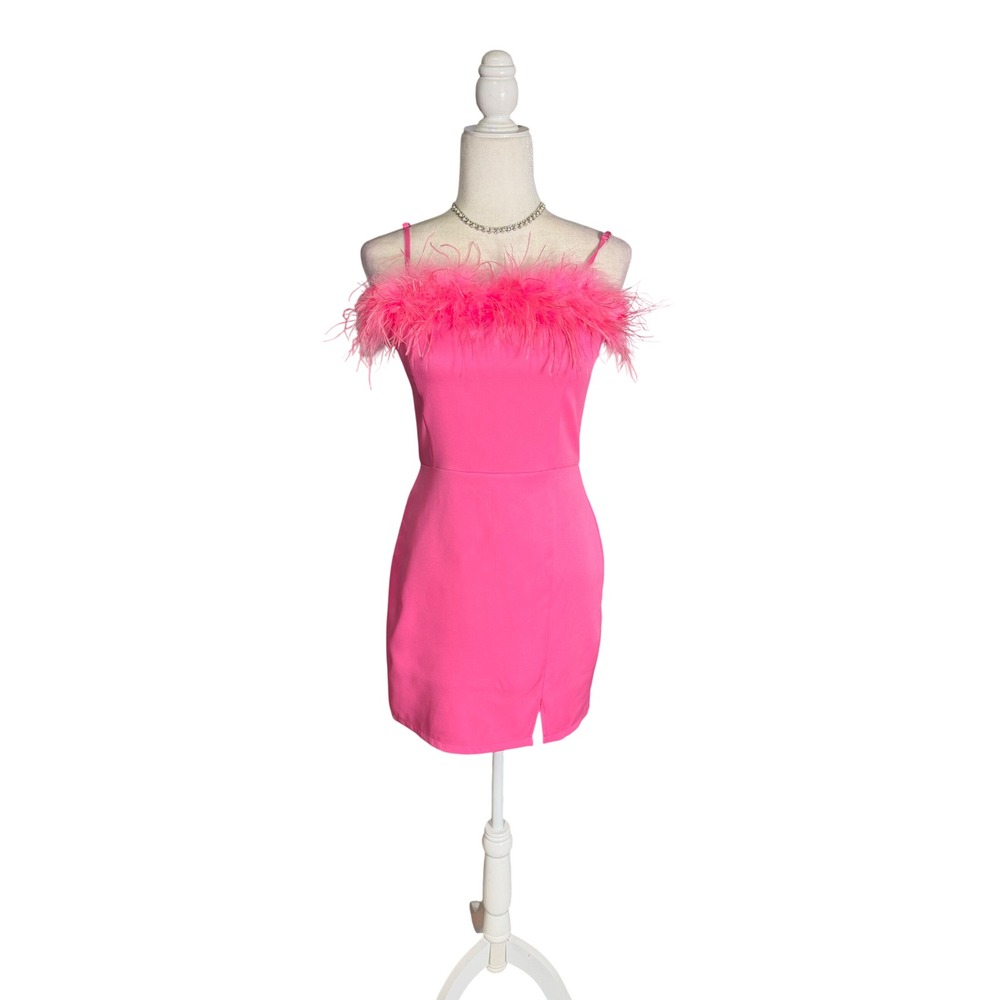 Strut‎ & Bolt Hot Pink Feather Trim Mini Dress – Size S